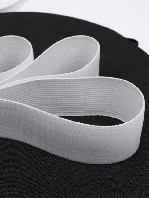 Тесьма эластичная черная