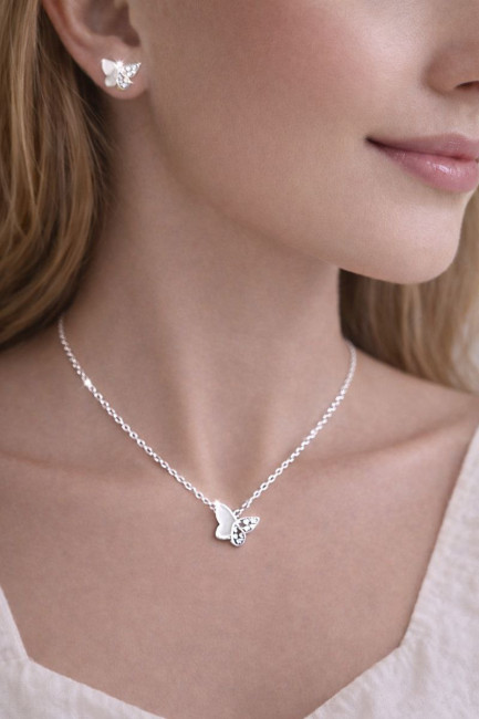 Ахметова Любовь  номер карты 2202 2053 8385 6934