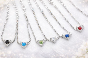 Браслет женский с кулоном  1 шт.