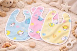 Нагрудник на кнопке 19*28 см.1 шт.