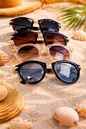 Очки солнцезащитные с металлическими дужками 1 шт.