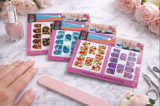 Косметичка на замке 15*15 см.1 шт.