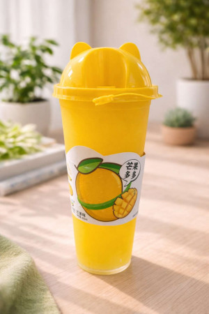 Напиток безалкогольный негазированный со вкусом манго  620 мл.