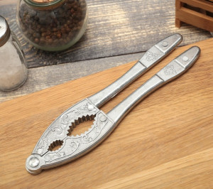 Орехокол 18 см.1 шт.